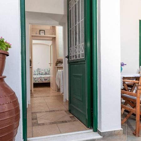 Vila Δροσιά Koronos Exteriér fotografie